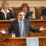 Ще глобяват телекоми, сключили договор по телефона